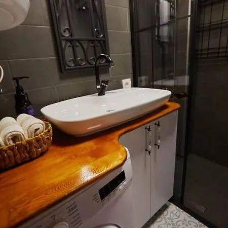 Unique Hunter's Hut Concept Tiny House Apartamento *