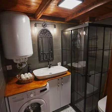 Apartamento Unique Hunter's Hut Concept Tiny House
