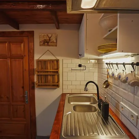 Apartamento Unique Hunter's Hut Concept Tiny House Esmirna